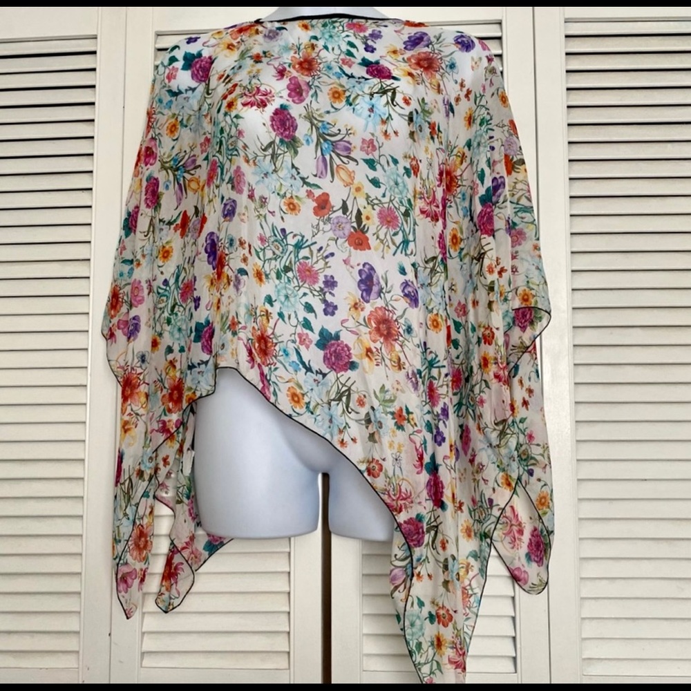 LARA GUIDOTTI floral 30% silk stylistic throw